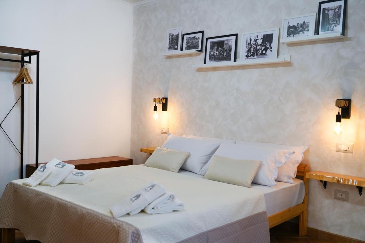 Familiainn Rooms & Apartments Pompei Ngoại thất bức ảnh